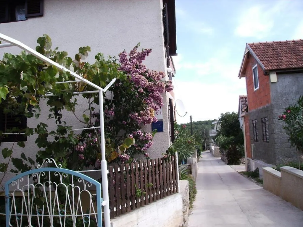Apartment In Zdrelac With Balcony, Air Conditioning, Wifi, Washing Machine 4834-2