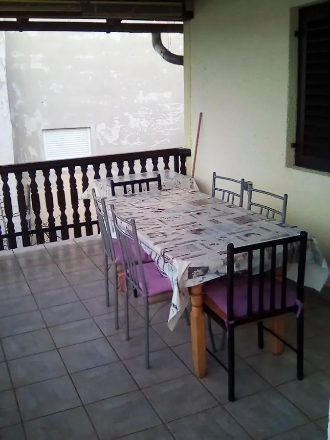 Apartment In Zdrelac With Balcony, Air Conditioning, Wifi, Washing Machine 4834-2 0*,